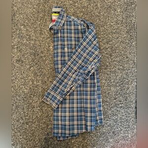 Wrangler plaid button down